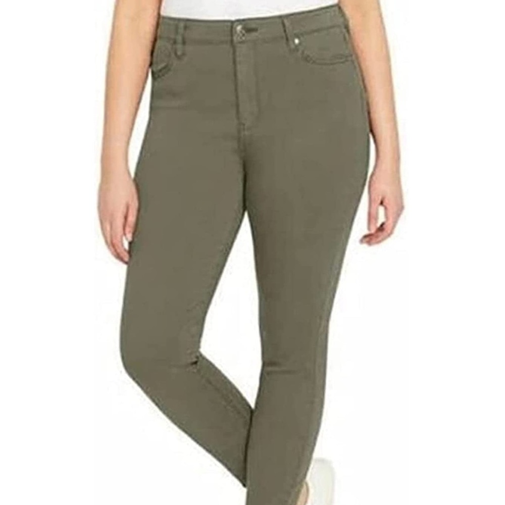 🌿 Buffalo David Bitton Olive Green Cropped Pants - 16